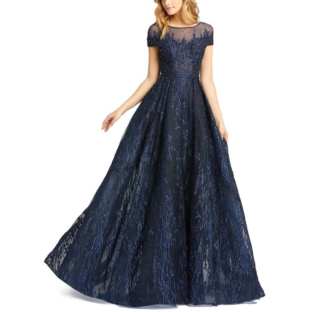 NEW Mac Duggal 20141 Beaded Embroidery Cap Sleeve Scoop Neck Gown, Size 6